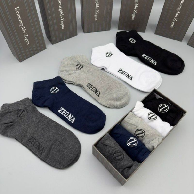 Zegna Kaos Kaki Pria