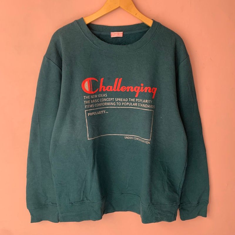 Crewneck Cewek Challenging