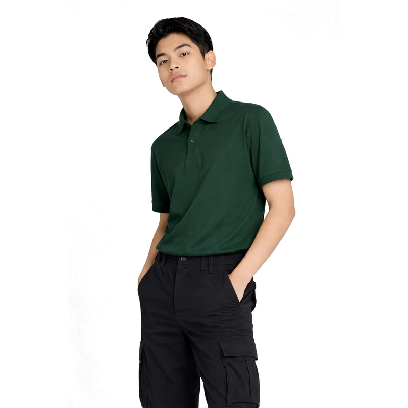 Polo Shirt Hijau Botol Casual Look