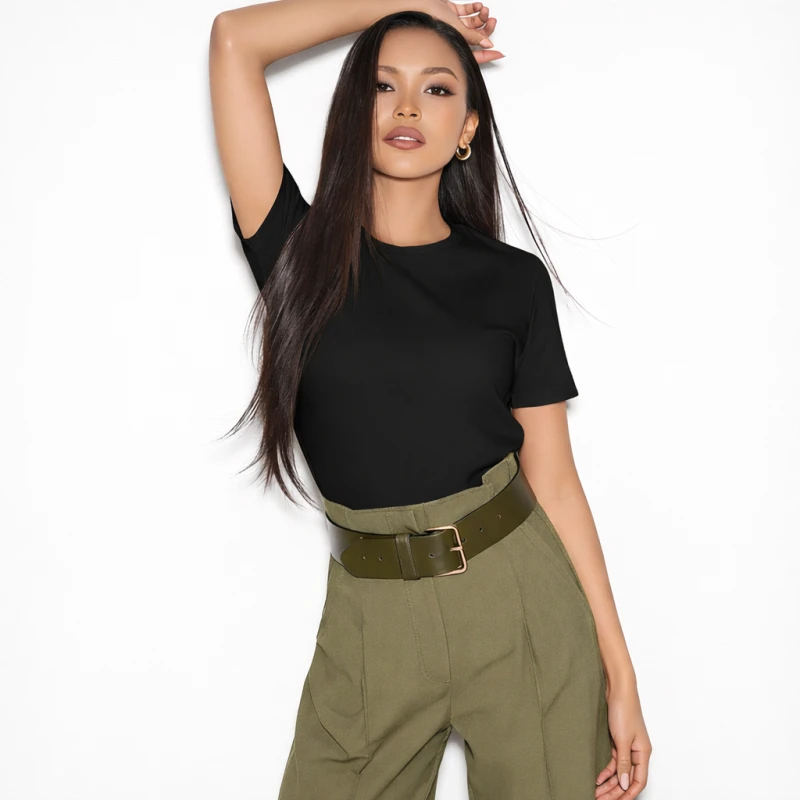 Kaos Wanita Polos Hitam Lengan Pendek