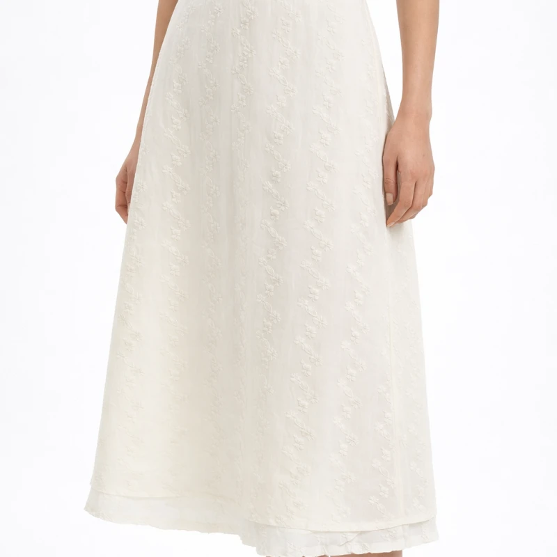 Rok Wanita Lace Cream Elegant Classic