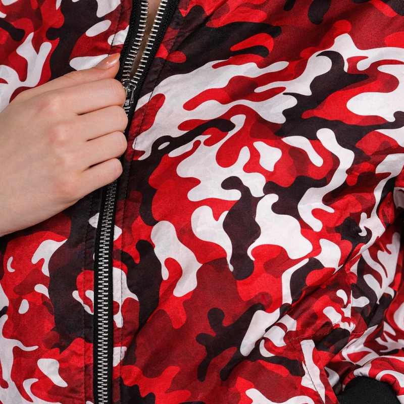 Bomber Wanita Casual Army Look Merah